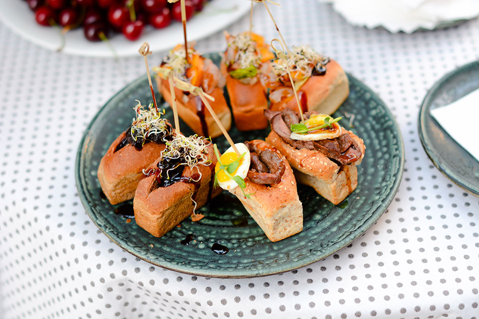 Новое место (Киев): нео-бистро Канапка бар