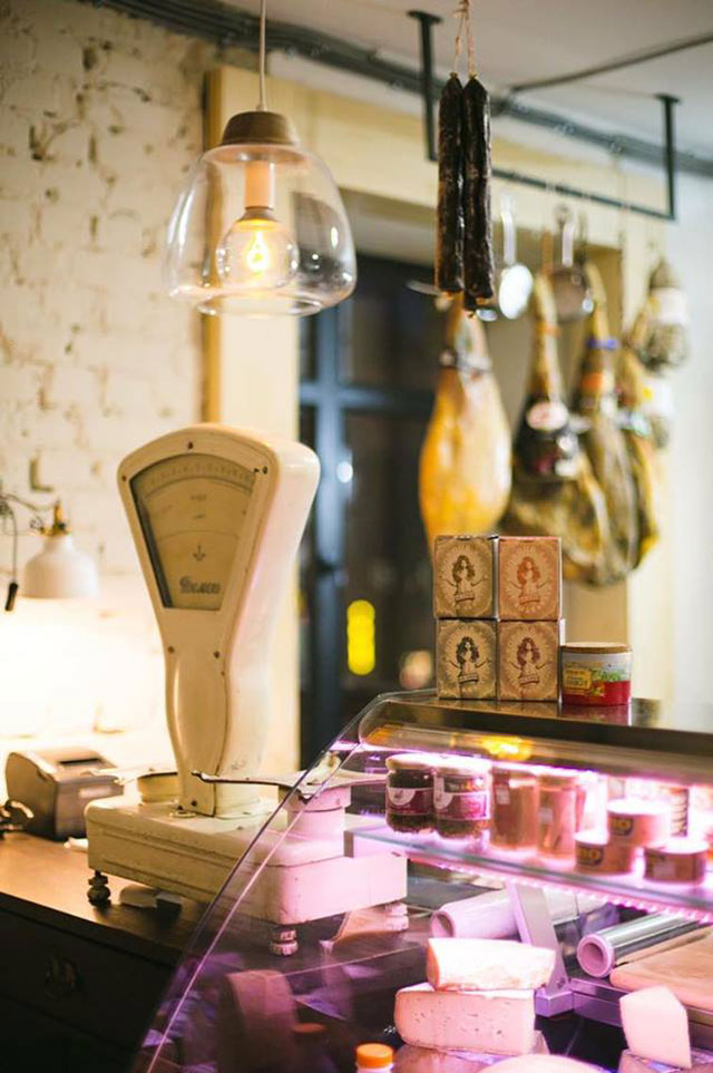 Новое место (Киев): Kartata Potata - любовь с первого взгляда Новое место (Киев): Kartata Potata - любовь с первого взгляда