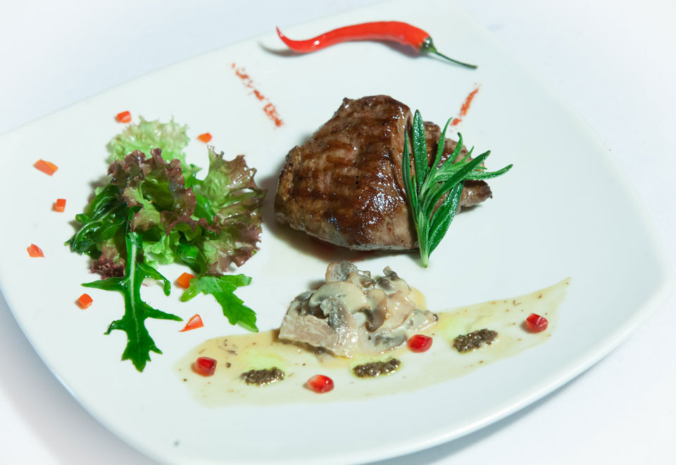 Восточная сказка в ресторане KiziL на Подоле - новое место для столичных гурманов Восточная сказка в ресторане KiziL на Подоле - новое место для столичных гурманов