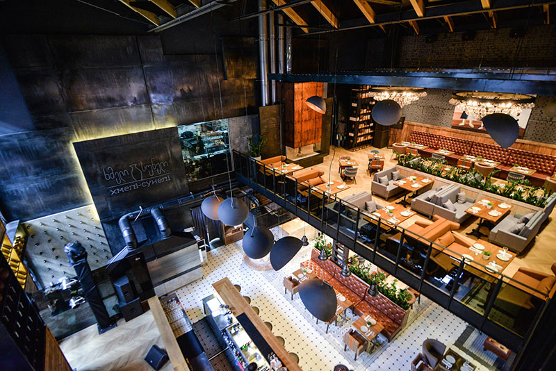 Гулять так с размахом: ТОП лучших премиальных локаций Киева для корпоратива Гулять так с размахом: ТОП лучших премиальных локаций Киева для корпоратива