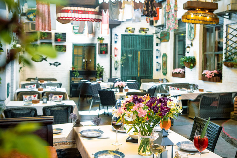 Гід від RestOn: куди йти 3-4 травня в заклади Києва Гід від RestOn: куди йти 3-4 травня в заклади Києва