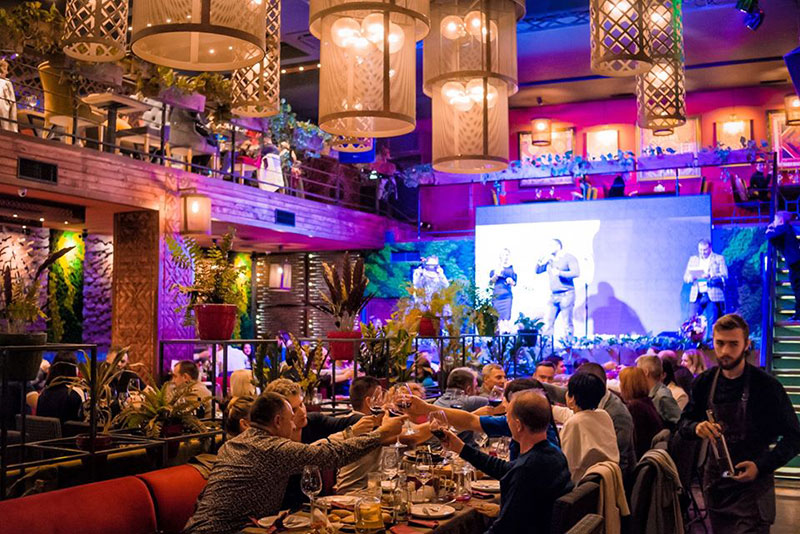 Гід від RestOn: куди йти 6-7 березня в заклади Києва Гід від RestOn: куди йти 6-7 березня в заклади Києва