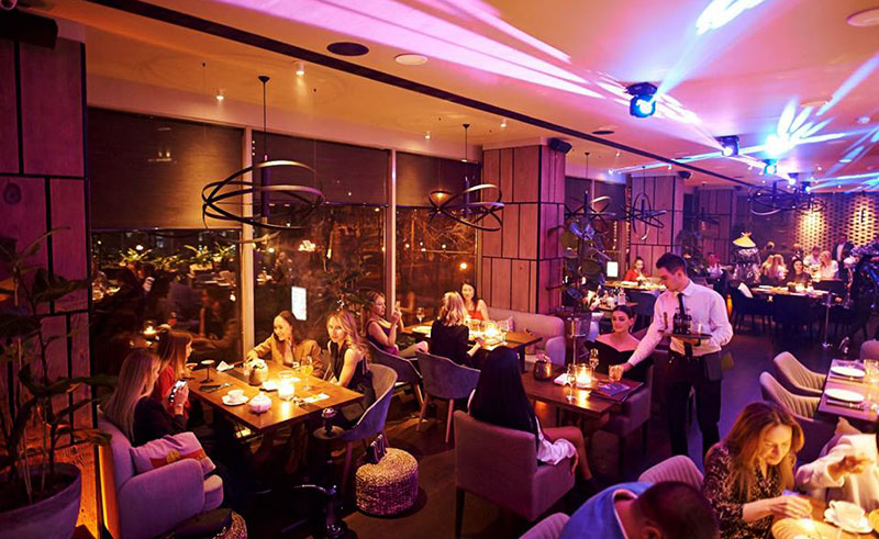 Гід від RestOn: куди йти 12-13 квітня в заклади Києва Гід від RestOn: куди йти 12-13 квітня в заклади Києва