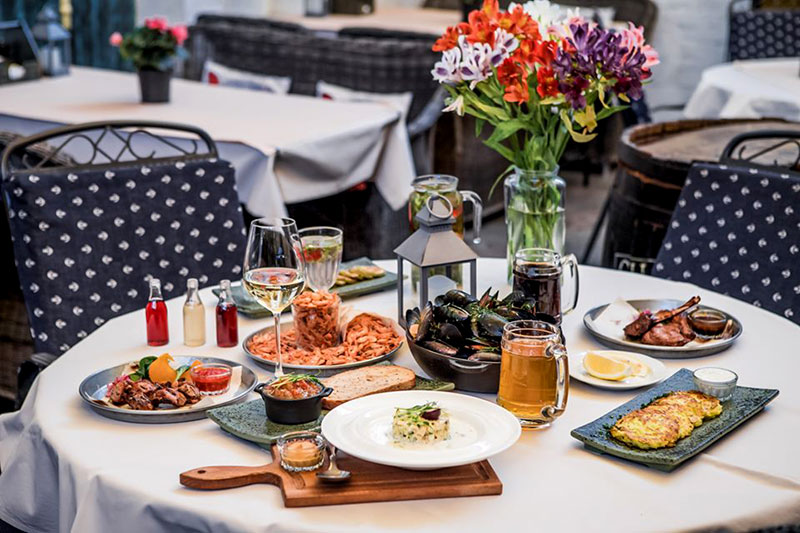 Гід від RestOn: куди йти 12-13 липня в заклади Києва Гід від RestOn: куди йти 12-13 липня в заклади Києва