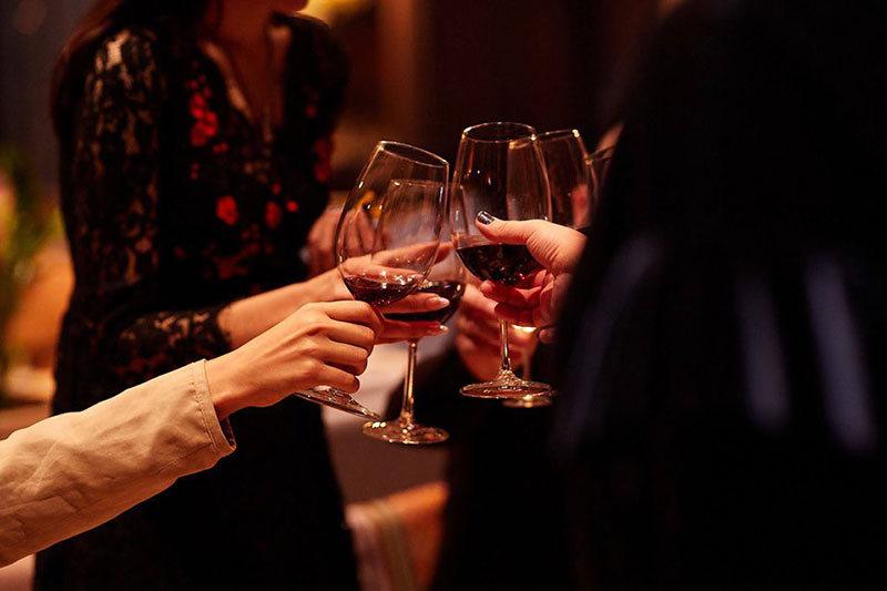 Гид от RestOn: куда идти 24-25 мая в заведения Киева Гид от RestOn: куда идти 24-25 мая в заведения Киева