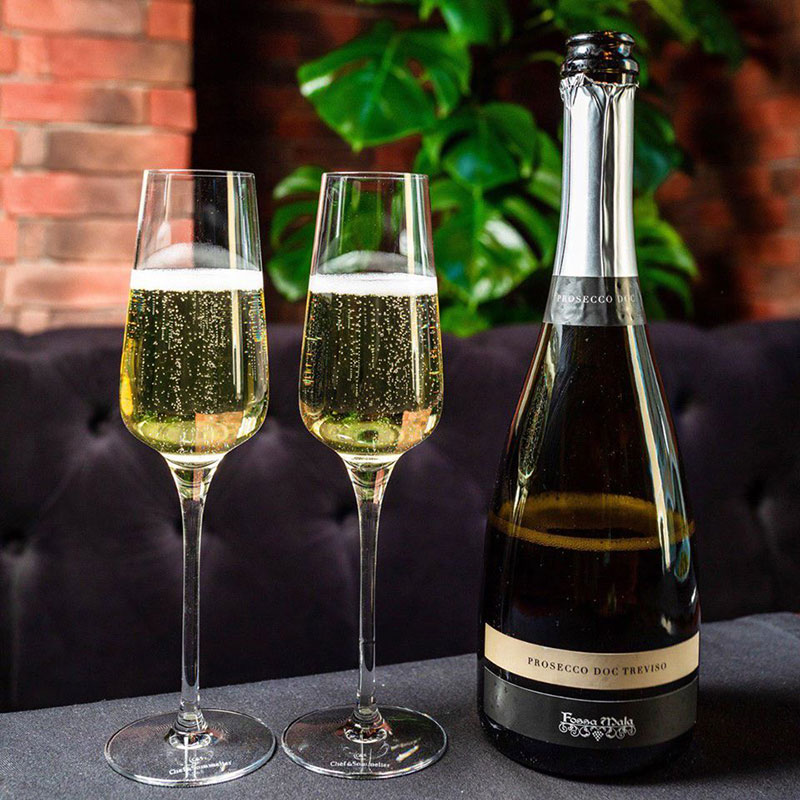 Гід від RestOn: куди йти 28-29 лютого в заклади Києва Гід від RestOn: куди йти 28-29 лютого в заклади Києва