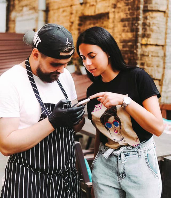 Гид от RestOn: куда идти 31 мая и 1 июня в заведения Киева Гид от RestOn: куда идти 31 мая и 1 июня в заведения Киева