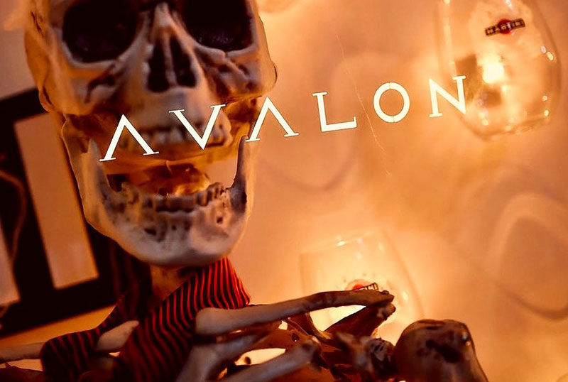 Гід від RestOn: куди йти 1-2 листопада в заклади Києва Гід від RestOn: куди йти 1-2 листопада в заклади Києва