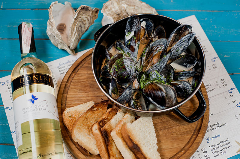 Must go: заведения на левом берегу Киева Must go: заведения на левом берегу Киева