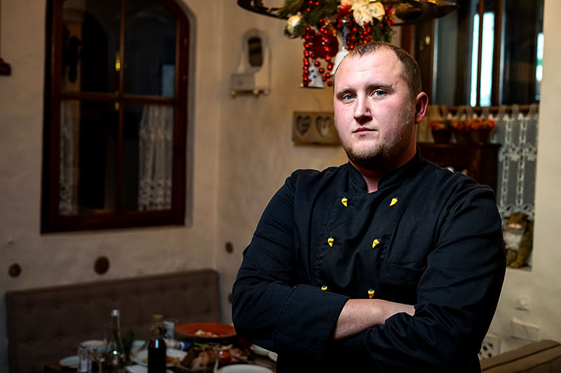 Кохання та кухня: підвищуємо градус романтики з рестораном Petrus-ь