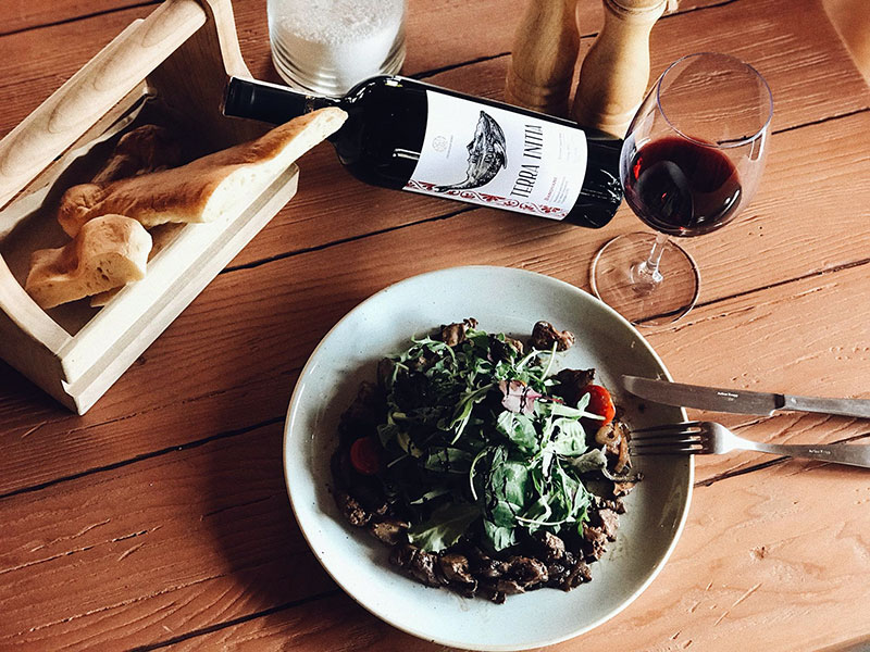 Нове місце (Київ): ресторан-сироварня Мацоні на Великій Васильківській Нове місце (Київ): ресторан-сироварня Мацоні на Великій Васильківській