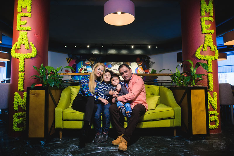 Стейк-хаус Meating Lounge: смачна історія про м'ясо і вино