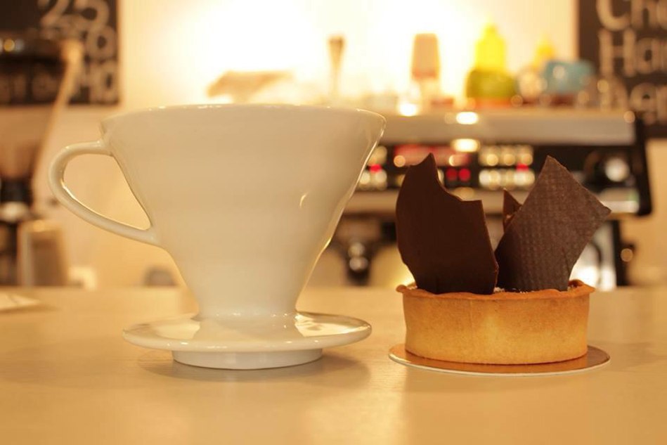 Новое место (Киев): уютная кофейня Миндаль coffee room Новое место (Киев): уютная кофейня Миндаль coffee room