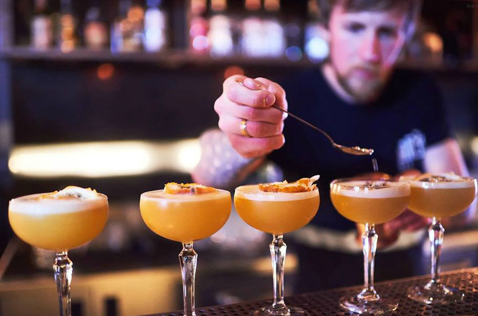 Новое заведение (Киев): MOZGI Bar - анатомия вкусов Новое заведение (Киев): MOZGI Bar - анатомия вкусов