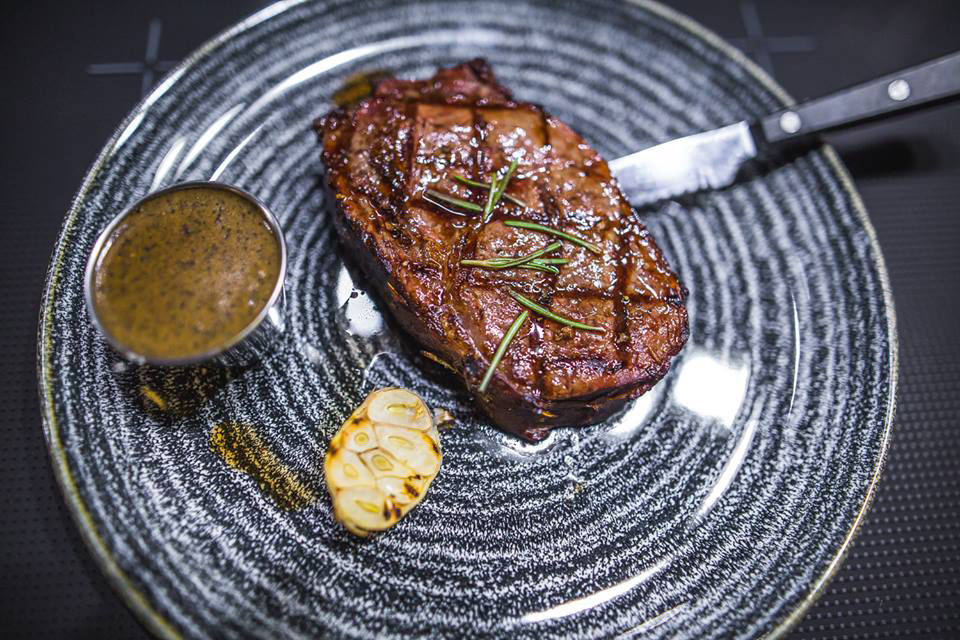 ТОП-10 мясных заведений Киева ТОП-10 мясных заведений Киева