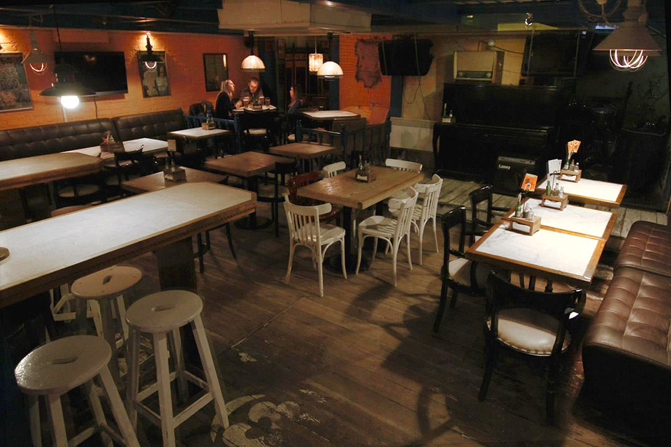 Лунное рандеву: заведения Киева, работающие ночью Лунное рандеву: заведения Киева, работающие ночью