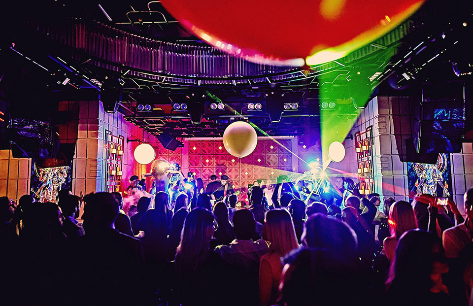 Лунное рандеву: заведения Киева, работающие ночью Лунное рандеву: заведения Киева, работающие ночью