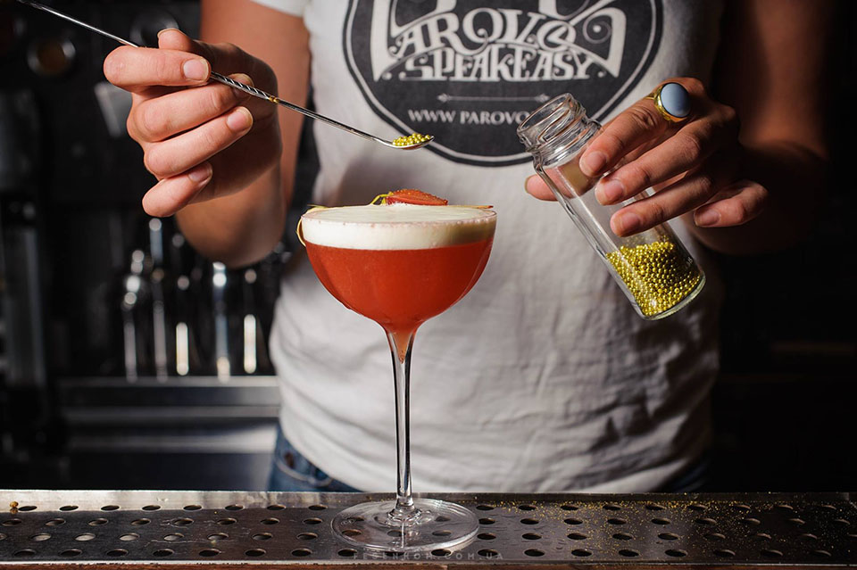 Лунное рандеву: заведения Киева, работающие ночью Лунное рандеву: заведения Киева, работающие ночью