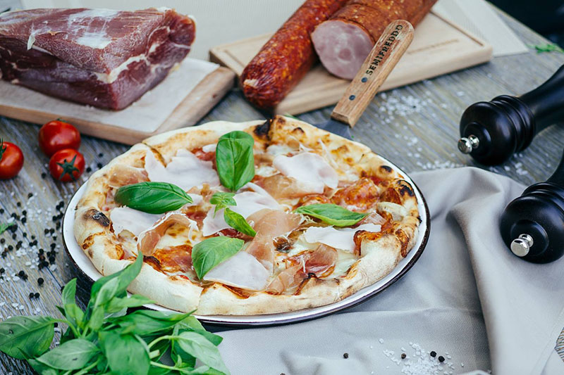 35+ заведений, которые открылись этим летом в Киеве 35+ заведений, которые открылись этим летом в Киеве