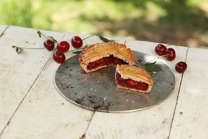 З'їсти пиріг: 10 місць в Києві для тих, хто більше не худне до літа З'їсти пиріг: 10 місць в Києві для тих, хто більше не худне до літа