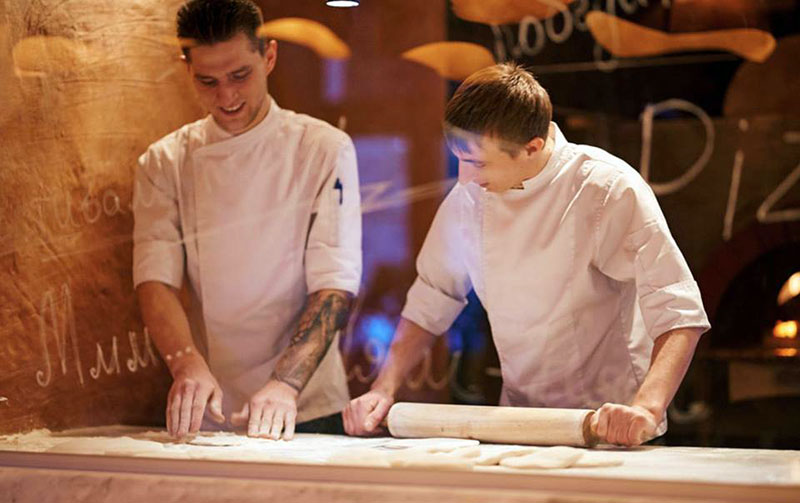 Неаполітанський гайд: одна піца - добре, та можна одразу й декілька Неаполітанський гайд: одна піца - добре, та можна одразу й декілька