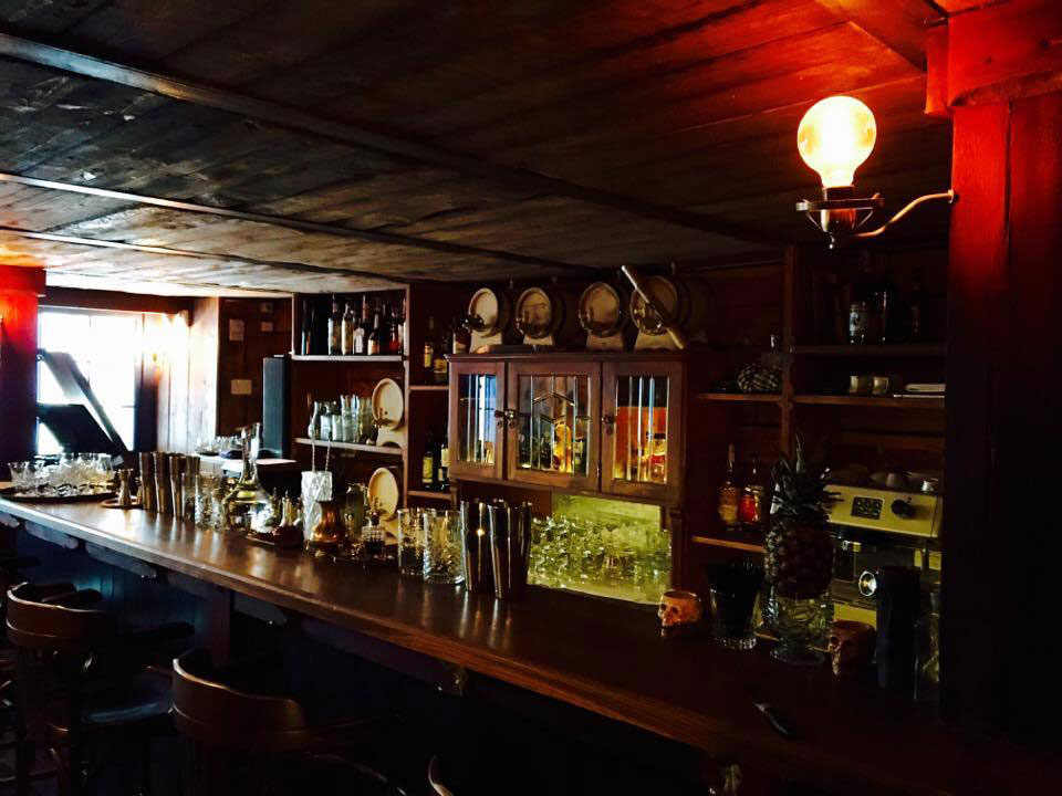 Новое заведение (Киев): Podil East India Company на Подоле Новое заведение (Киев): Podil East India Company на Подоле