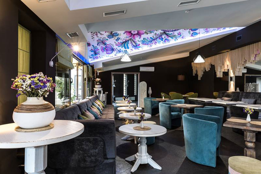 Prynada Ukrainian Cafe – новая украинская кухня на Оболони Prynada Ukrainian Cafe – новая украинская кухня на Оболони