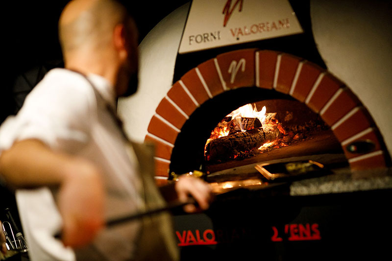 Льодовик, рослинне м'ясо, караоке - розповідаємо про відкриття нових локацій в комплексі QUEEN Льодовик, рослинне м'ясо, караоке - розповідаємо про відкриття нових локацій в комплексі QUEEN