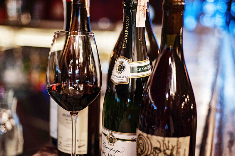 Wine Love: новая винная локация в центре Киева Wine Love: новая винная локация в центре Киева