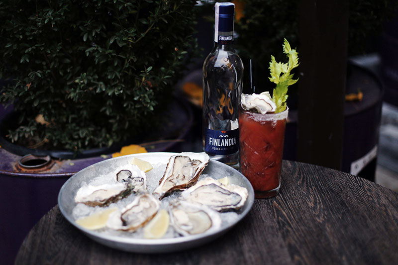 З'їж мене. Випий мене: гід по Cocktail Week Global З'їж мене. Випий мене: гід по Cocktail Week Global