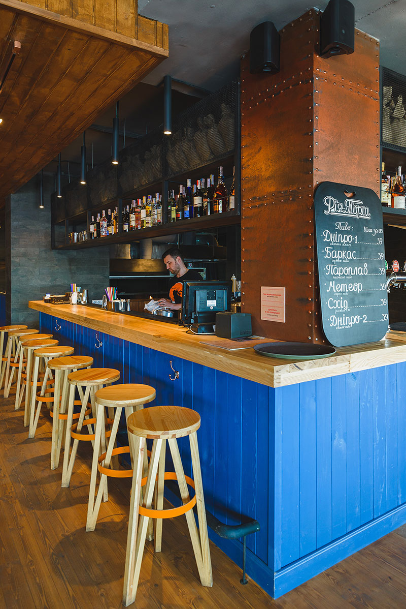 РічПорт на Поштовій 2.0: нове меню в старому-доброму пивбарі РічПорт на Поштовій 2.0: нове меню в старому-доброму пивбарі