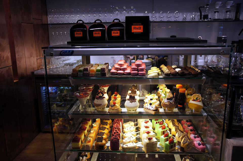 Осторожно, горячо: Roast&Brew Cafe на Бассейной в Киеве Осторожно, горячо: Roast&Brew Cafe на Бассейной в Киеве