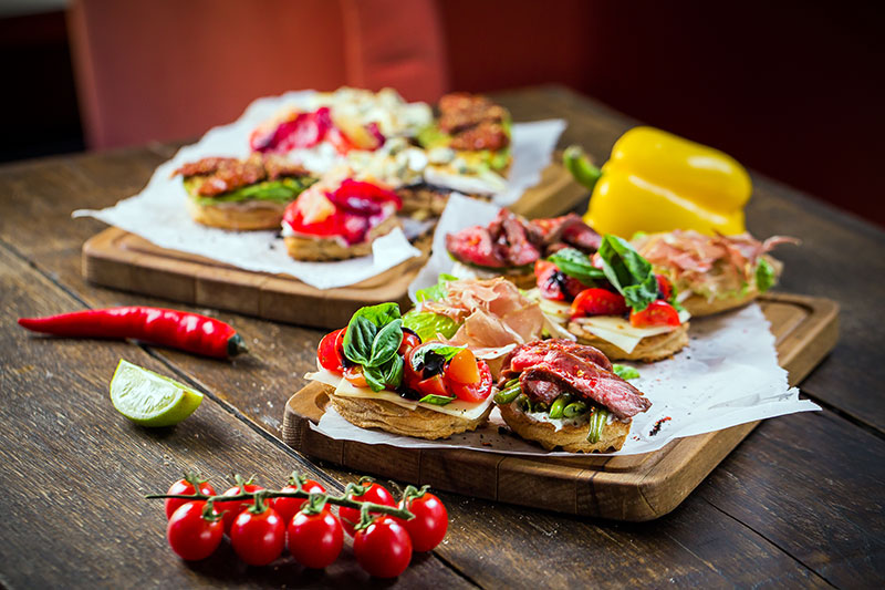 Теперь еще вкуснее: новое меню в ROJO OJO на Оболони Теперь еще вкуснее: новое меню в ROJO OJO на Оболони