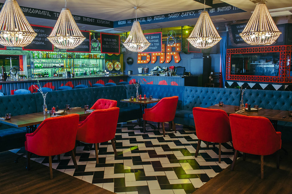 Новое место (Киев): Ресторан La La Land на Березняках Новое место (Киев): Ресторан La La Land на Березняках