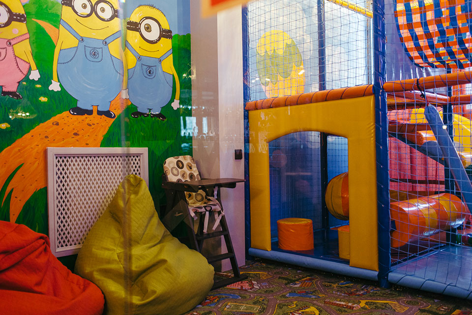 Гуляй, Березняки: La La Land – идеальная банкетная локация района