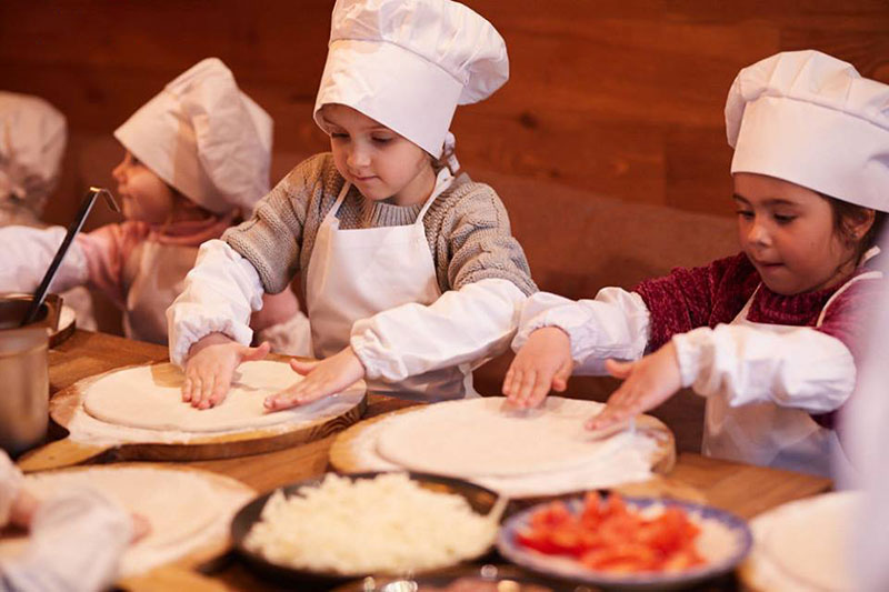 Дитячий час: заклади Києва, куди можна приходити з дітьми Дитячий час: заклади Києва, куди можна приходити з дітьми