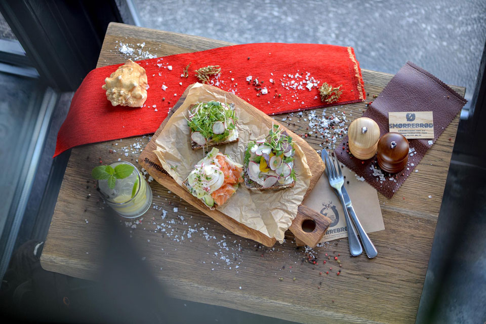 Новое место (Киев): кафе скандинавской кухни Smørrebrød.Kiev Новое место (Киев): кафе скандинавской кухни Smørrebrød.Kiev