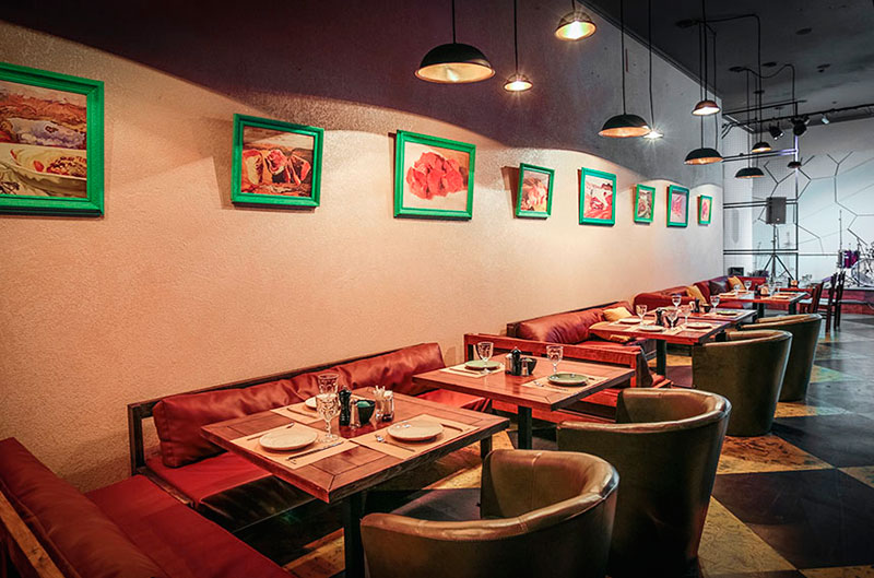 Sorry Vegans: новый стейкхаус на бульваре Тараса Шевченко Sorry Vegans: новый стейкхаус на бульваре Тараса Шевченко