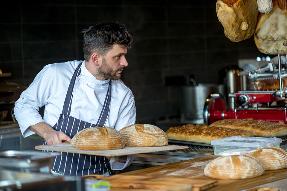 Новое место (Киев): ресторан-пекарня Spezzo на Русановке Новое место (Киев): ресторан-пекарня Spezzo на Русановке
