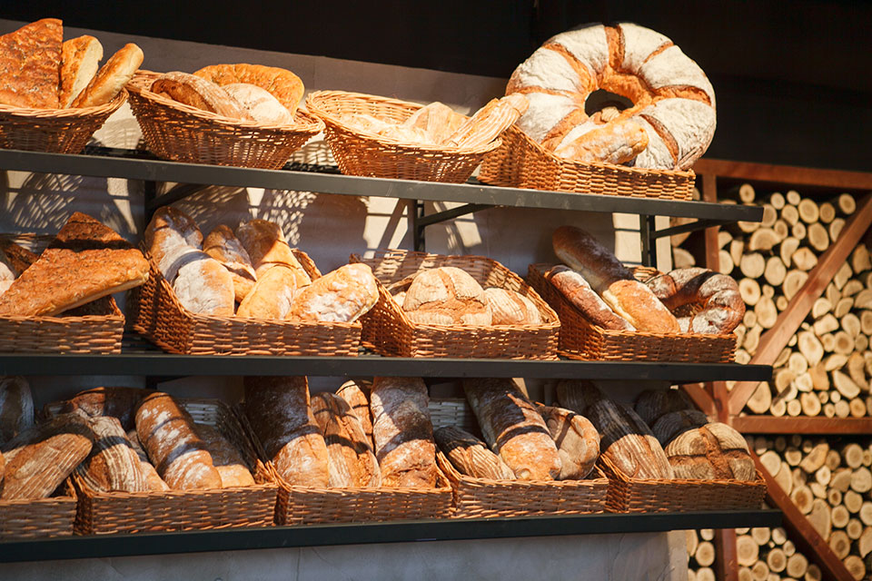 Новое место (Киев): ресторан-пекарня Spezzo на Русановке Новое место (Киев): ресторан-пекарня Spezzo на Русановке