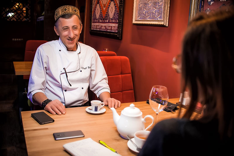 Интервью с шефом: Сосо Квирикейшвили из Сулугуни Интервью с шефом: Сосо Квирикейшвили из Сулугуни