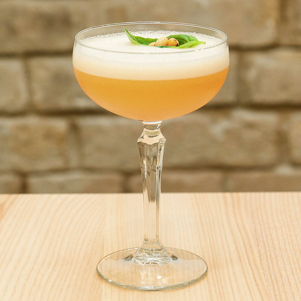 Новое место (Киев): мультиформатное заведение Tartine на Ярославом валу Новое место (Киев): мультиформатное заведение Tartine на Ярославом валу