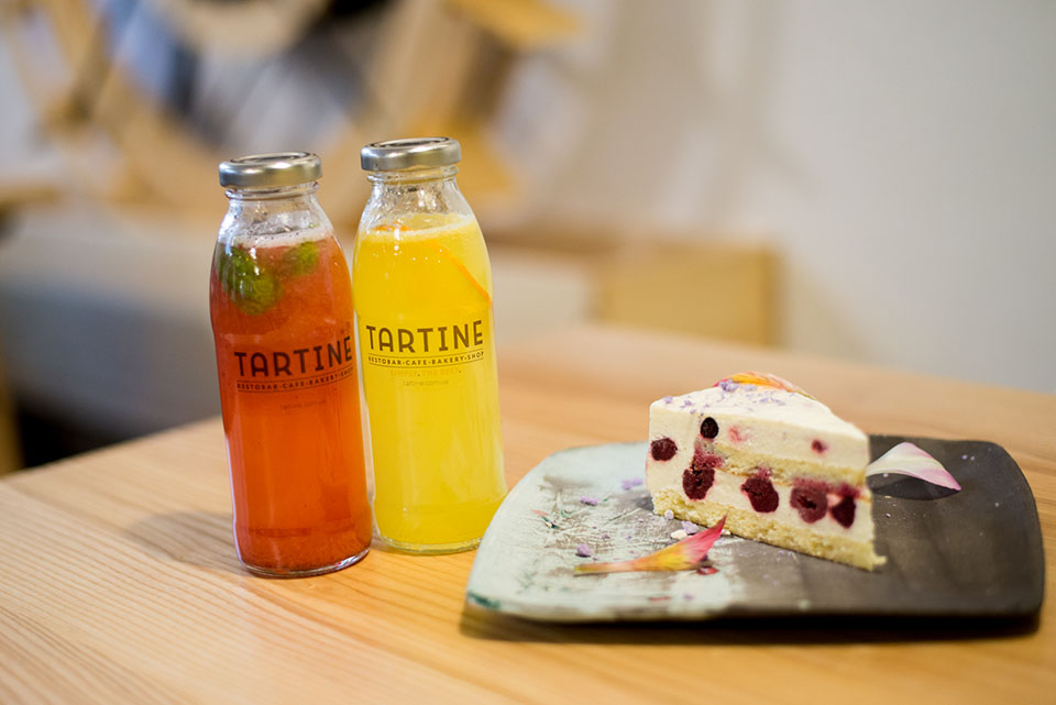 Новое место (Киев): мультиформатное заведение Tartine на Ярославом валу Новое место (Киев): мультиформатное заведение Tartine на Ярославом валу