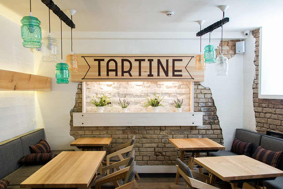 Новое место (Киев): мультиформатное заведение Tartine на Ярославом валу Новое место (Киев): мультиформатное заведение Tartine на Ярославом валу