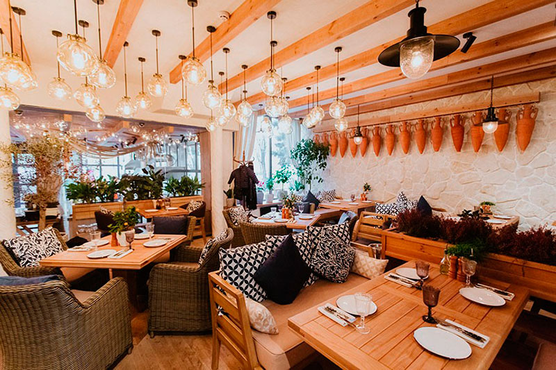 Новое место (Киев): ресторан греческой кухни Taverna Новое место (Киев): ресторан греческой кухни Taverna