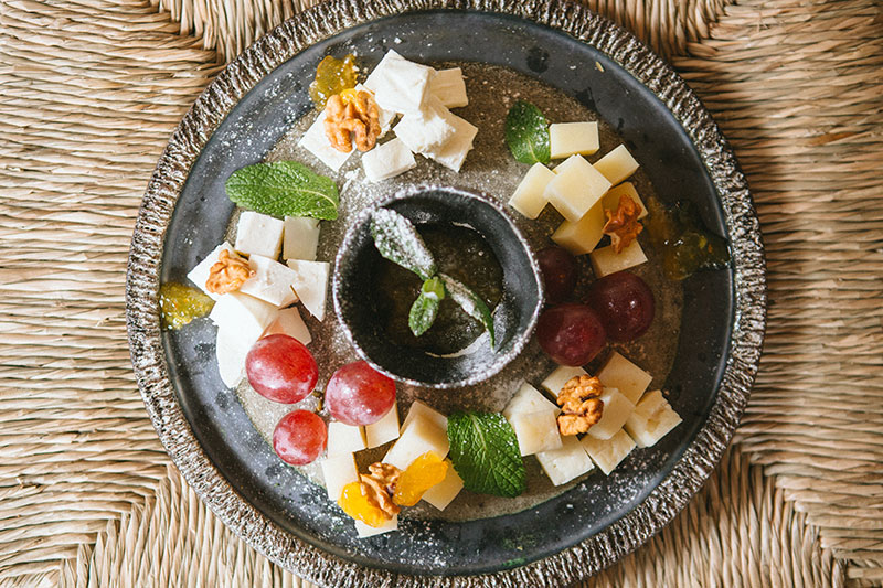 Новое место (Киев): ресторан греческой кухни Taverna Новое место (Киев): ресторан греческой кухни Taverna