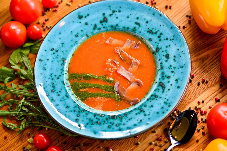 Van Gogh Bar на Саксаганского – искусство есть и пить Van Gogh Bar на Саксаганского – искусство есть и пить