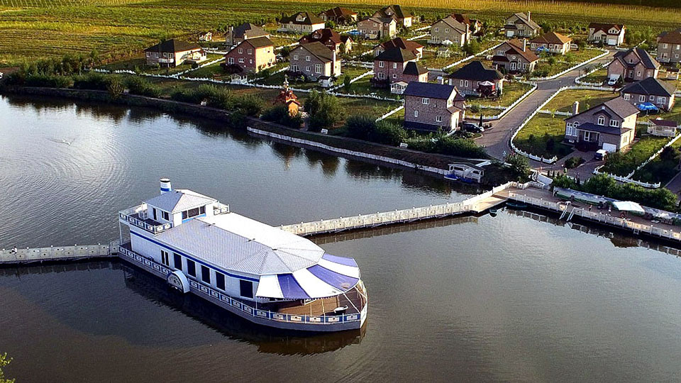 Тишь да гладь: 10 ресторанов Киева и области, которые находятся у воды Тишь да гладь: 10 ресторанов Киева и области, которые находятся у воды