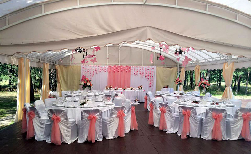 Весілля в Києві: де провести банкет і скільки це буде коштувати? Весілля в Києві: де провести банкет і скільки це буде коштувати?