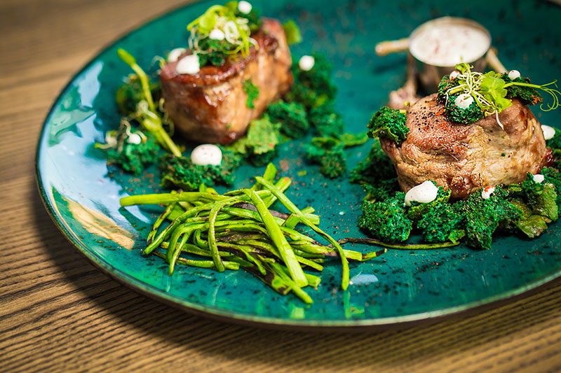 Гастрономический нокдаун: все грани мяса в новом меню ресторана Гастрономический нокдаун: все грани мяса в новом меню ресторана